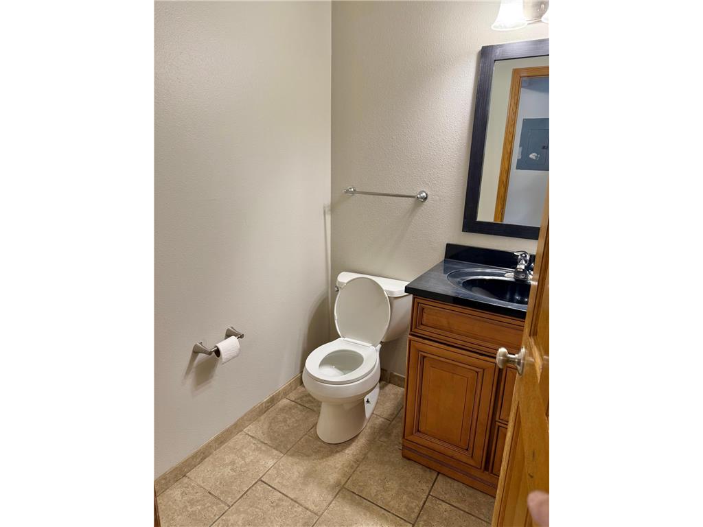 8573 Cardiff Lane Eden Prairie MN 55344 6696138 image4