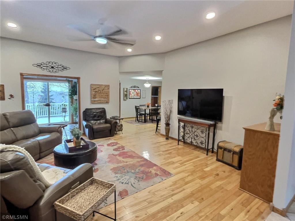 8575 State Highway 55 Kimball MN 55353 7022742 image8
