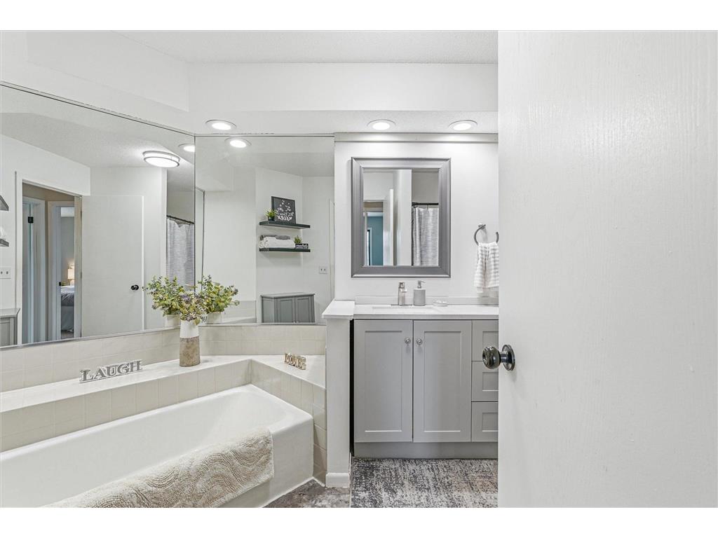 8575 Yalta Lane NE Blaine MN 55014 7078663 image16
