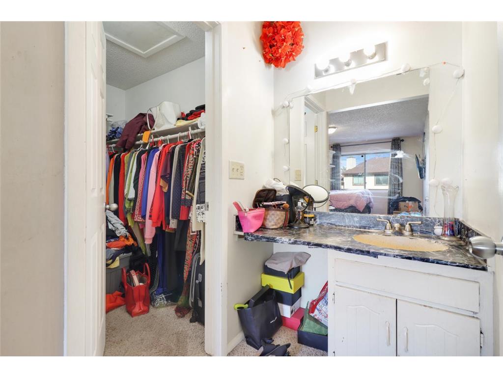 8576 S Maplebrook Circle Brooklyn Park MN 55445 6809283 image19