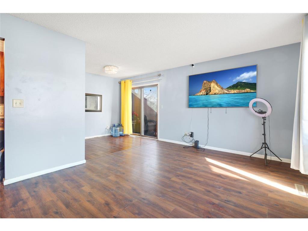 8576 S Maplebrook Circle Brooklyn Park MN 55445 6809283 image8