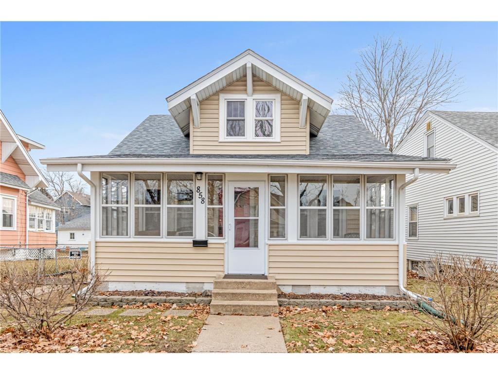 858 Rose Avenue E Saint Paul MN 55106 6476798 image1