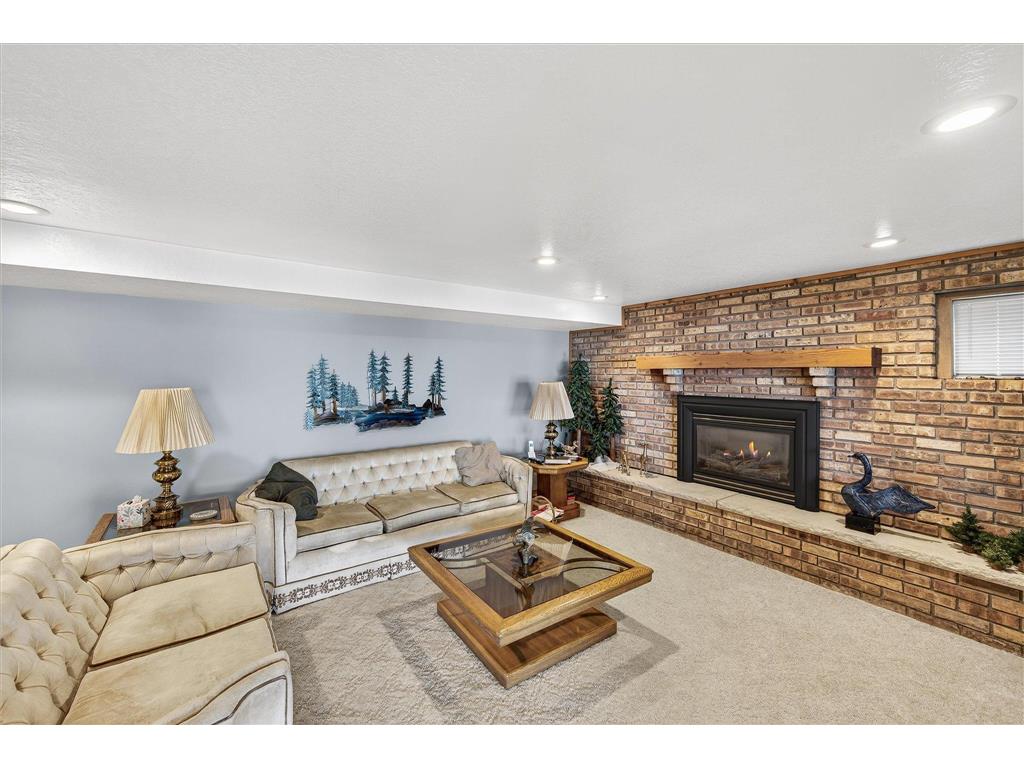 8580 215th Street N Forest Lake MN 55025 - Forest 6806449 image66