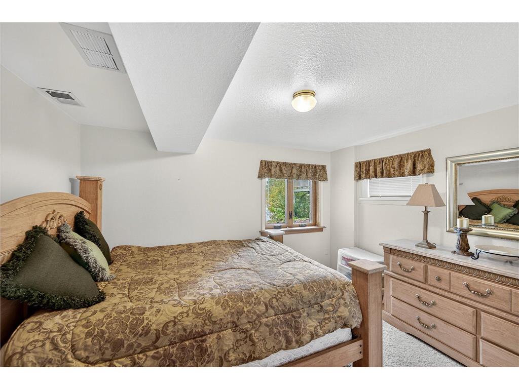 8580 215th Street N Forest Lake MN 55025 - Forest 7044886 image70