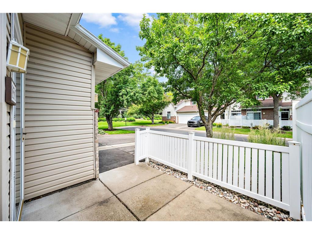 8581 Cortland Road Eden Prairie MN 55344 7099674 image3