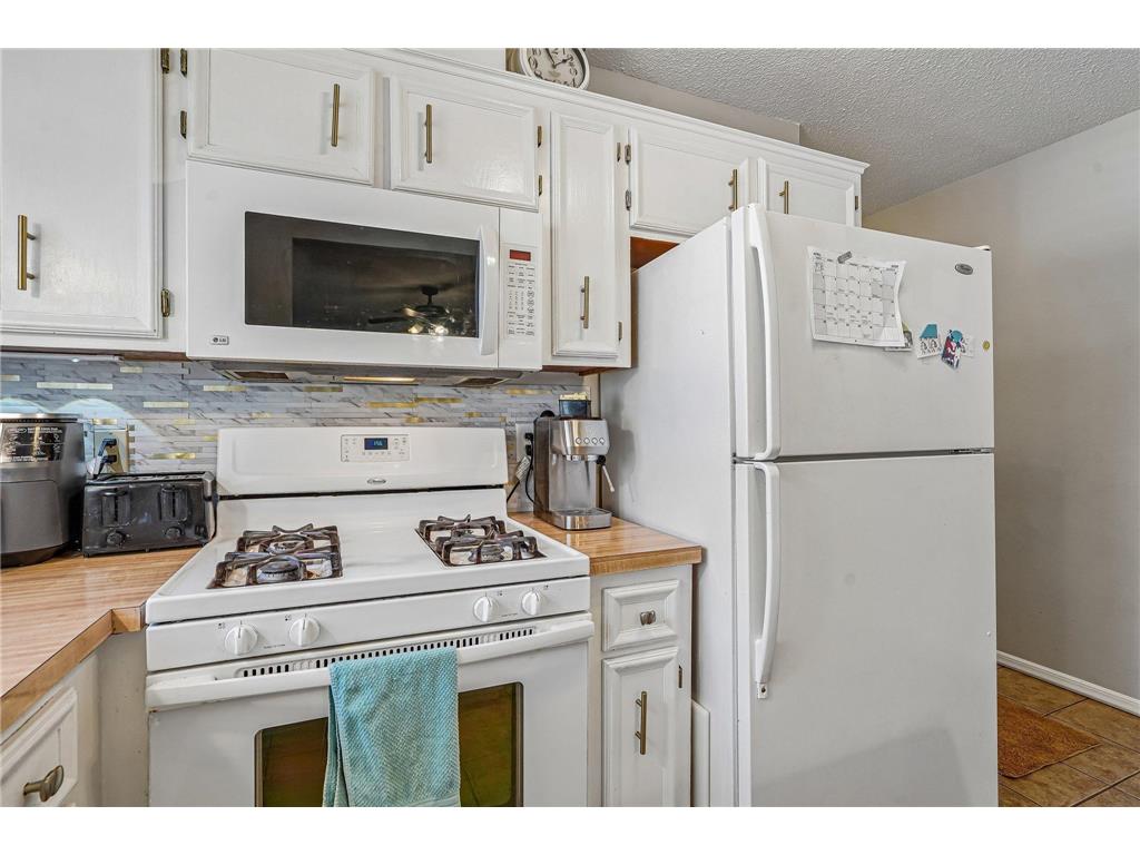 8582 134th Street W Apple Valley MN 55124 7060532 image11