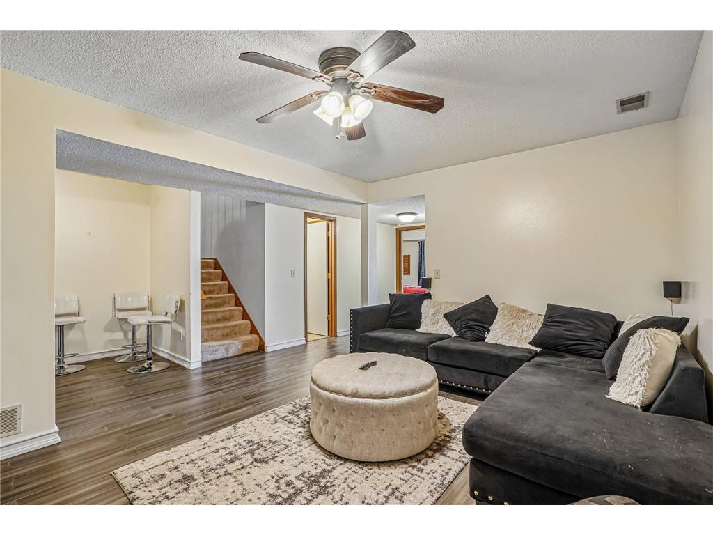 8582 134th Street W Apple Valley MN 55124 7060532 image23