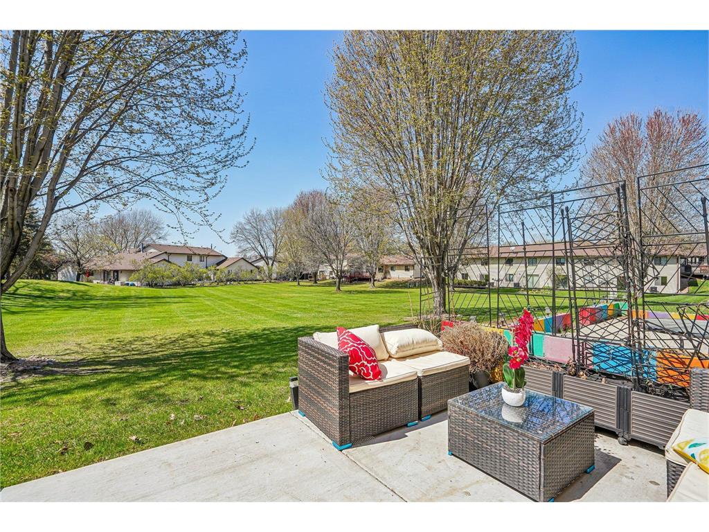 8582 134th Street W Apple Valley MN 55124 7060532 image34