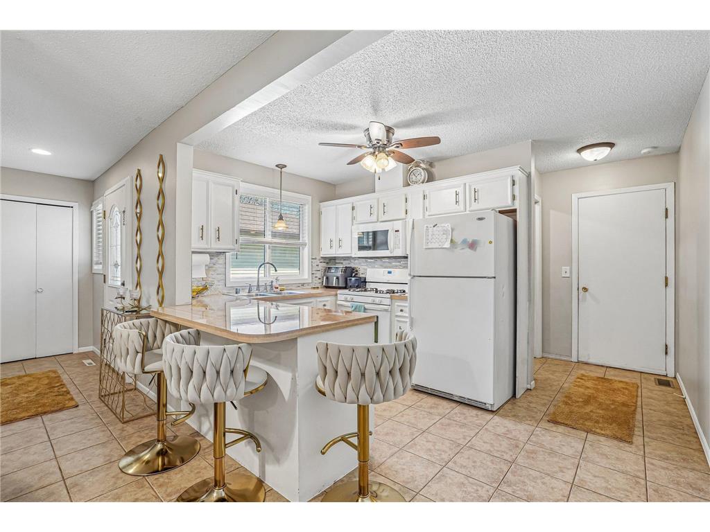 8582 134th Street W Apple Valley MN 55124 7060532 image8