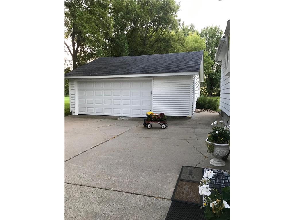 8585 Dale Road Woodbury MN 55129 6554428 image28