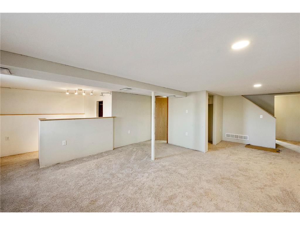 8586 Jason Avenue NE Monticello MN 55362 7041681 image21