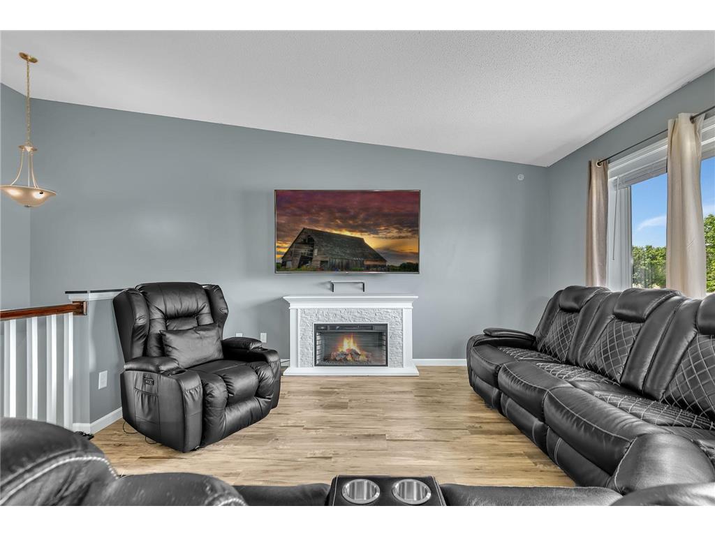 8587 Gateway Circle Monticello MN 55362 7078188 image11