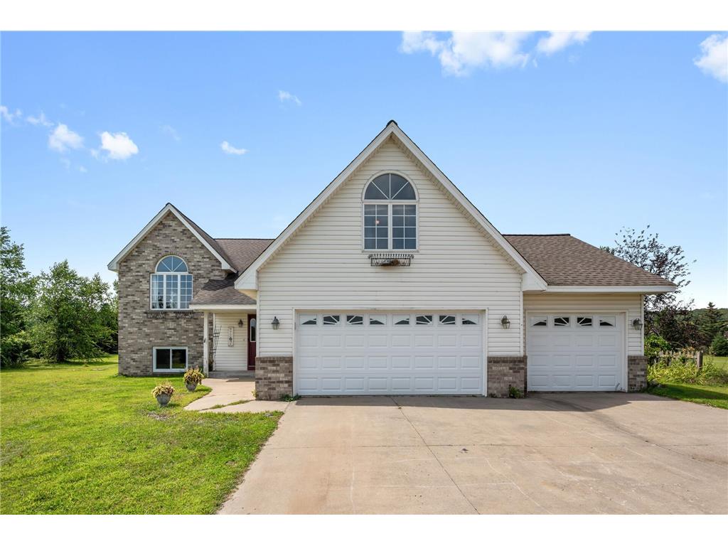 859 217th Street Osceola WI 54020 - Lotus Lake 6586726 image1