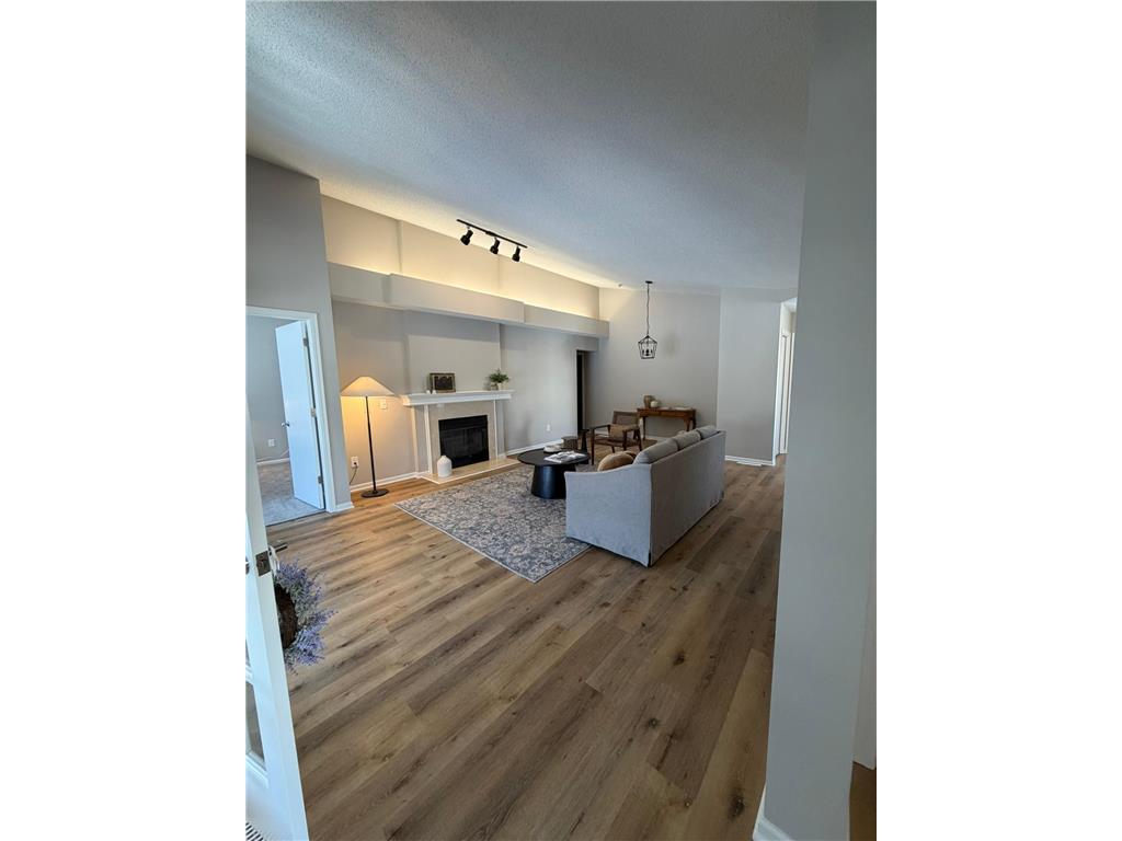 8590 Corcoran Path Inver Grove Heights MN 55076 7003949 image10