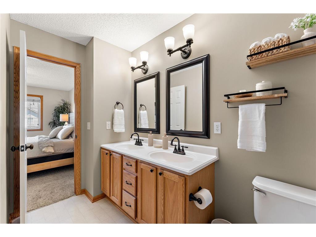 8598 Quarry Ridge Lane #H Woodbury MN 55125 7106641 image14