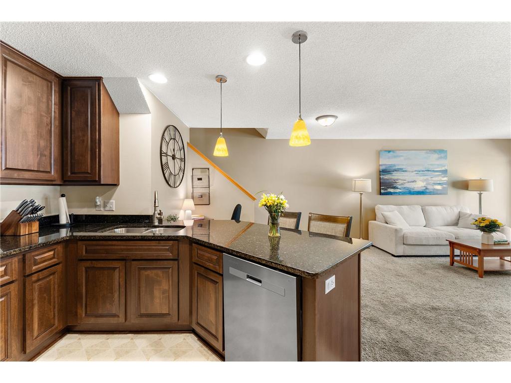 8598 Quarry Ridge Lane #H Woodbury MN 55125 7106641 image9