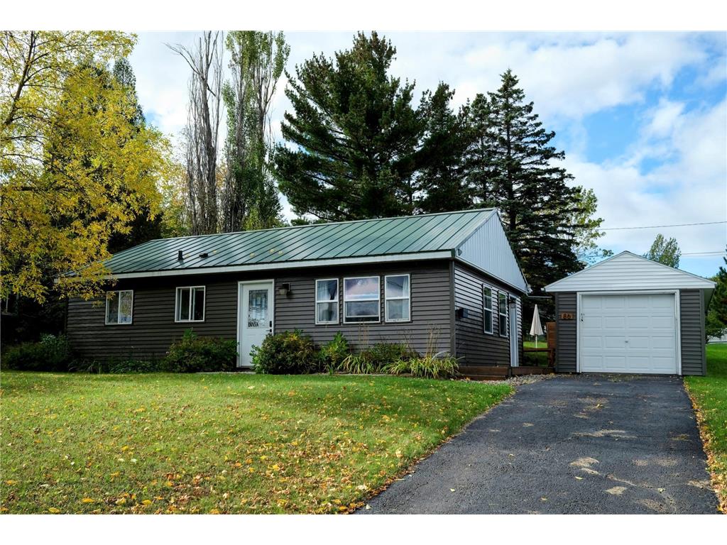 86 Banks Boulevard Silver Bay MN 55614 6446444 image1