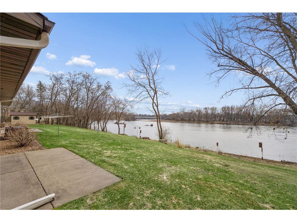 86 Morton Avenue NW Elk River MN 55330 - Mississippi 7037589 image2