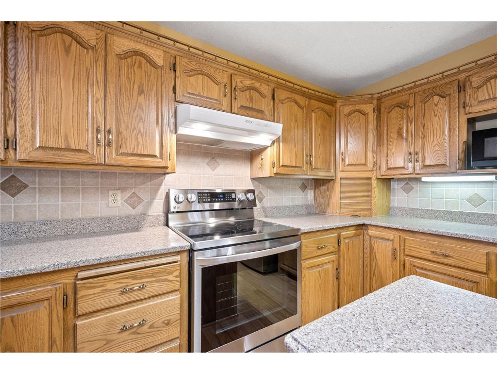 86 Morton Avenue NW Elk River MN 55330 - Mississippi 7037589 image20