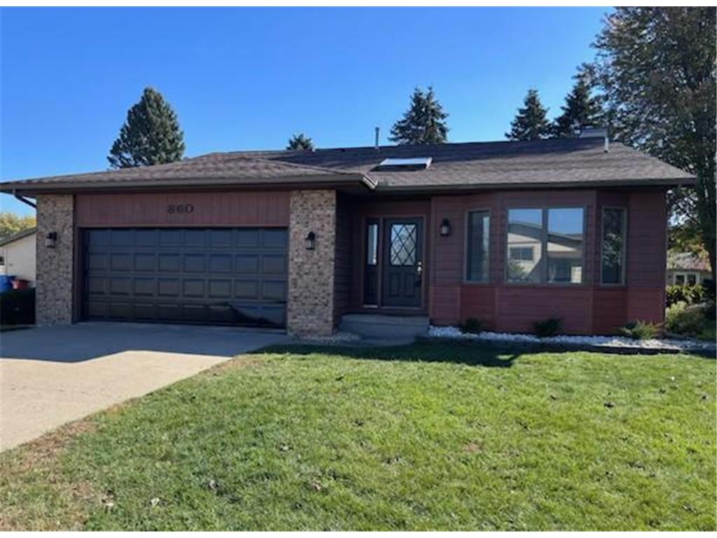 860 53rd Avenue Goodview MN 55987 6808042 image1