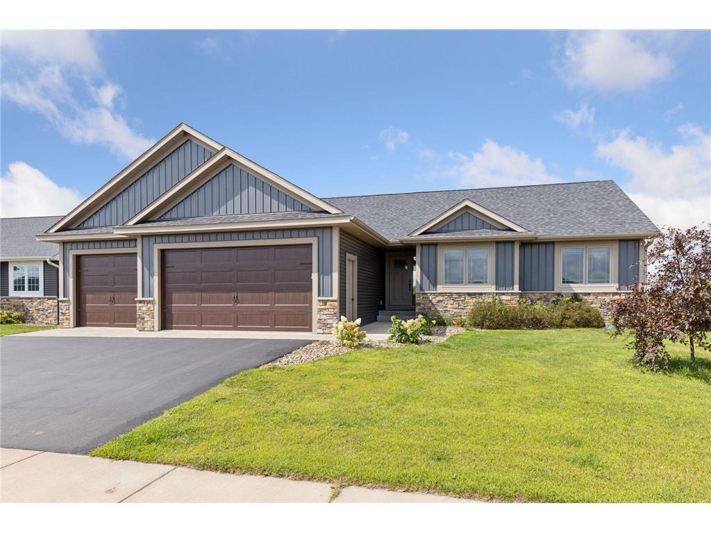 860 Brentwood Circle River Falls WI 54022 6584293 image1