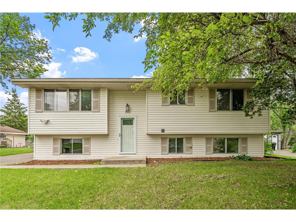 860 Carl Avenue Anoka MN 55303 6551086 image1