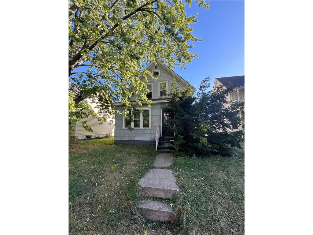 860 Lawson Avenue E Saint Paul MN 55106 6630946 image1