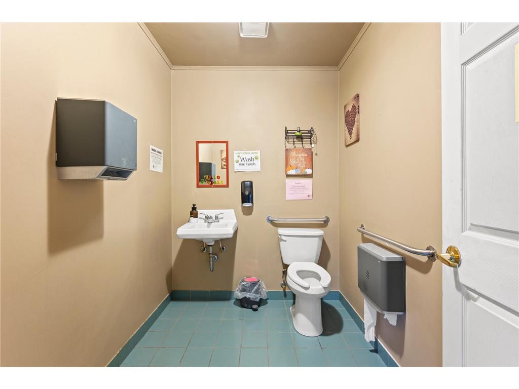 860 Main Street Baldwin WI 54002 6798499 image18