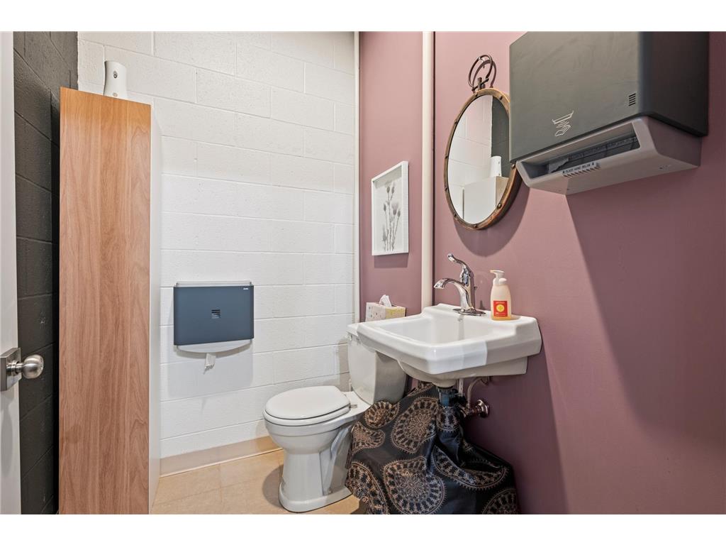 860 Main Street Baldwin WI 54002 6798499 image48