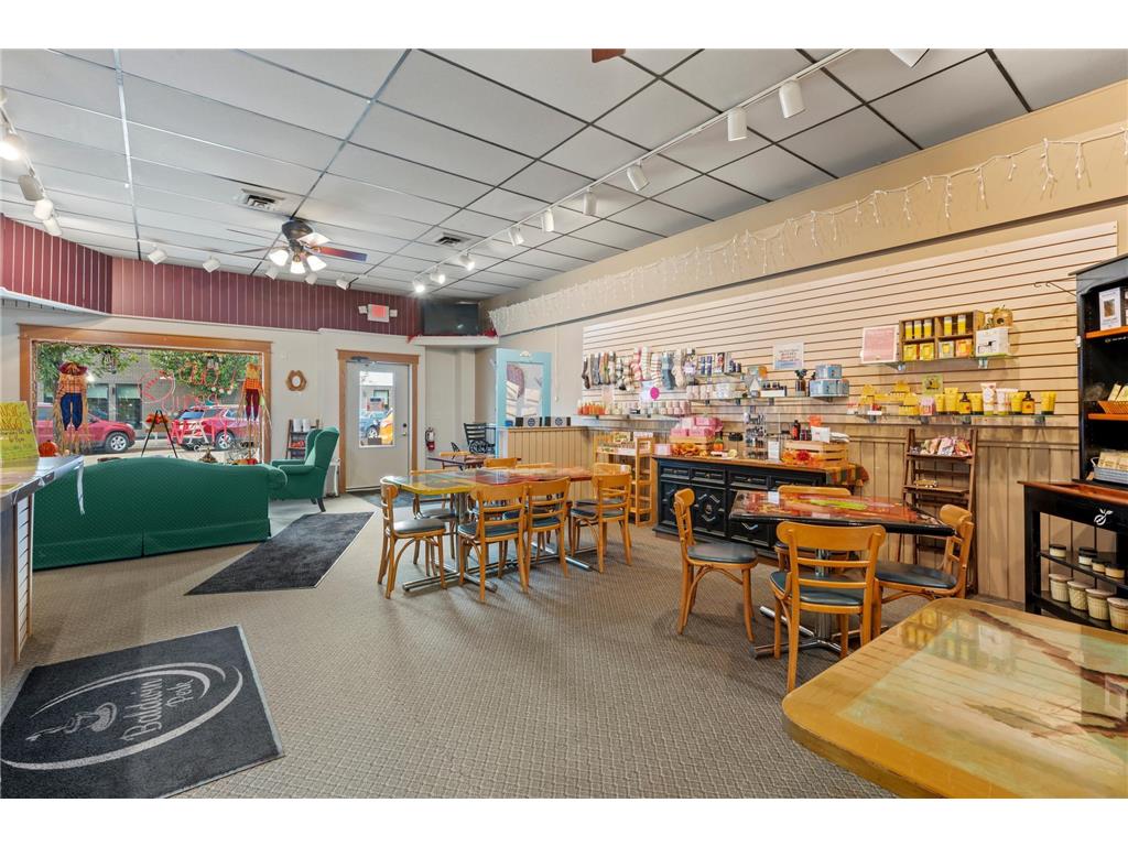 860 Main Street Baldwin WI 54002 6798499 image9