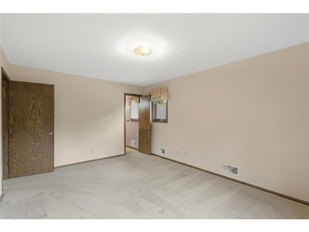 8600 176th Avenue NW Anoka MN 55303 7074862 image22