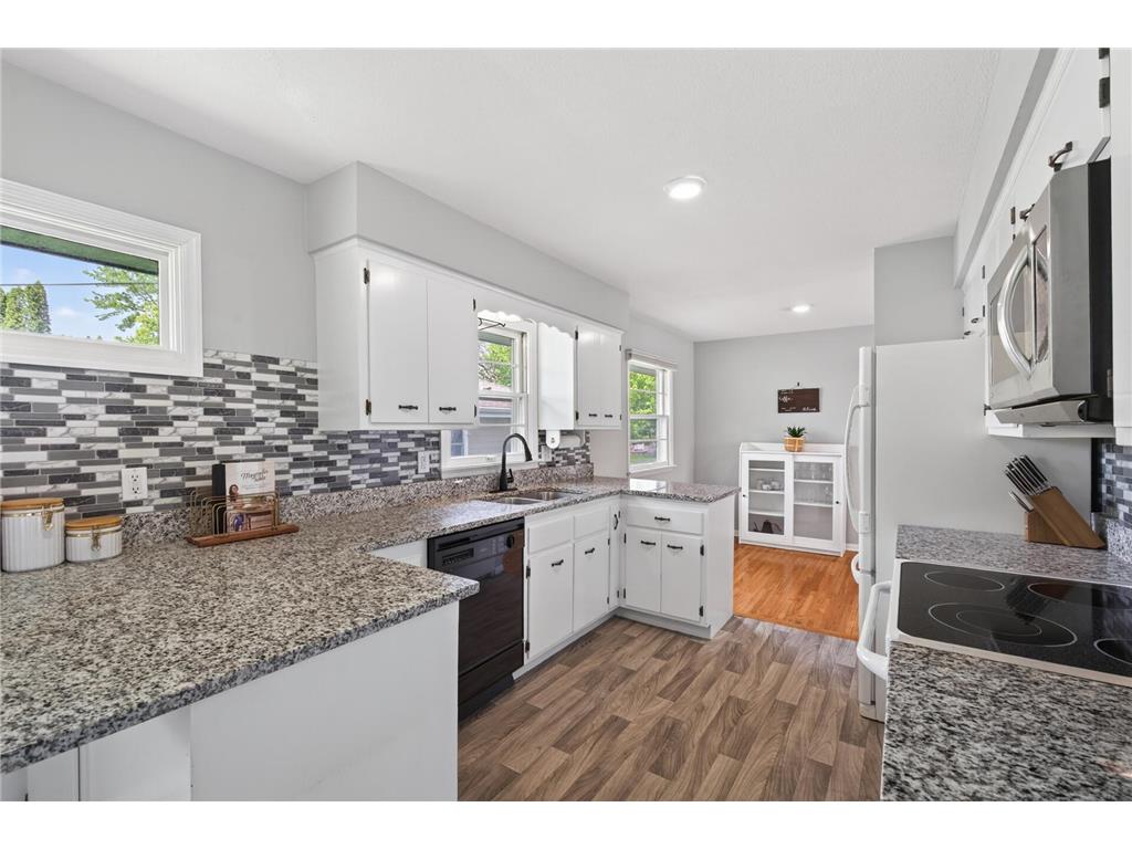 8600 31st Avenue N Crystal MN 55427 7058426 image16