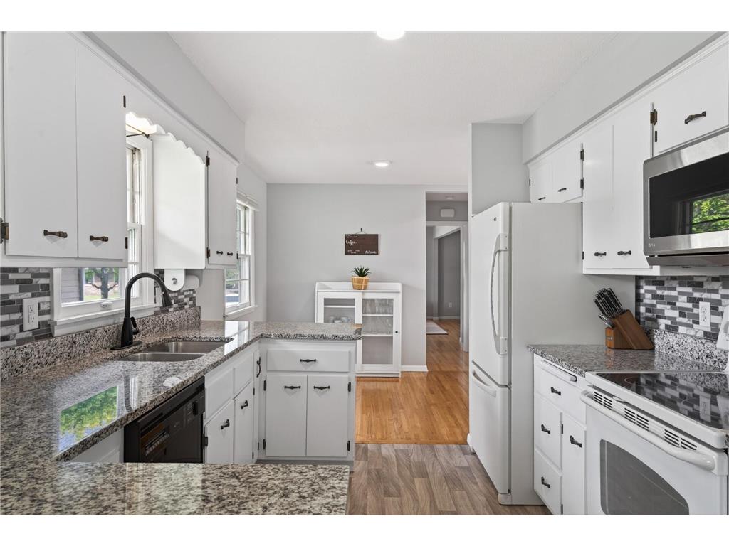 8600 31st Avenue N Crystal MN 55427 7058426 image17