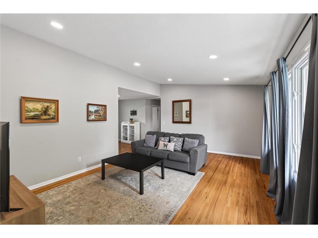 8600 31st Avenue N Crystal MN 55427 7058426 image21