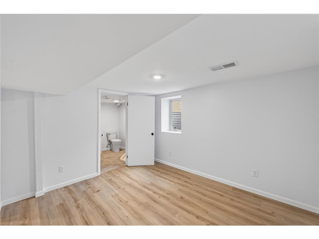 8600 31st Avenue N Crystal MN 55427 7058426 image41