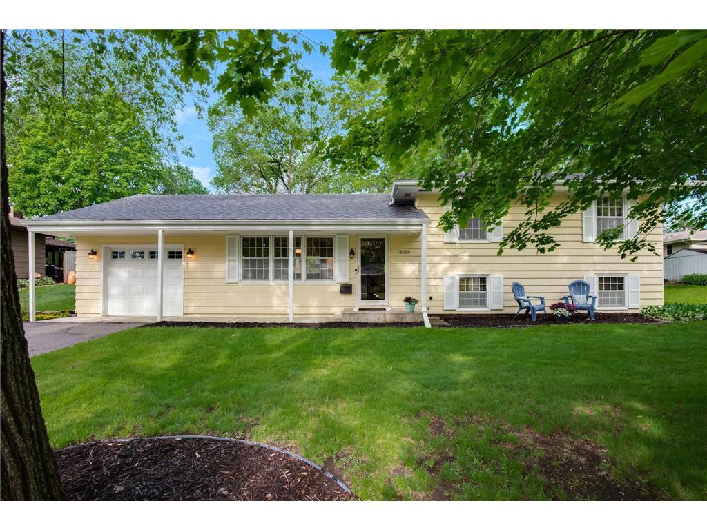 8600 Kell Avenue S Bloomington MN 55437 6539797 image1