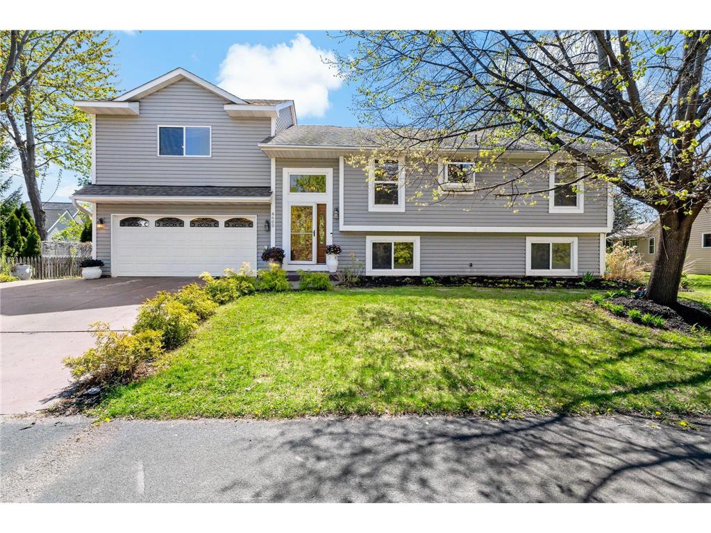 8600 Pineview Lane N Maple Grove MN 55369 7071703 image1