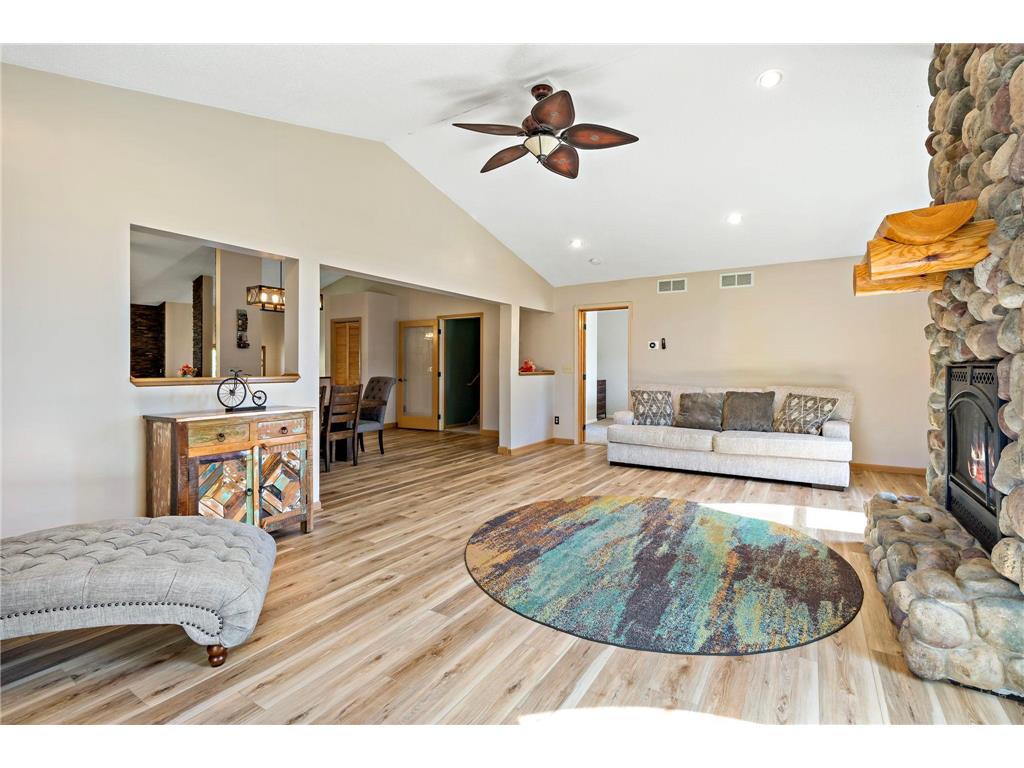 8600 Pineview Lane N Maple Grove MN 55369 7071703 image15