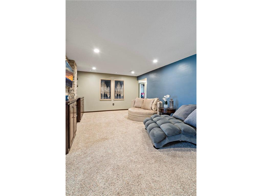 8600 Pineview Lane N Maple Grove MN 55369 7071703 image33