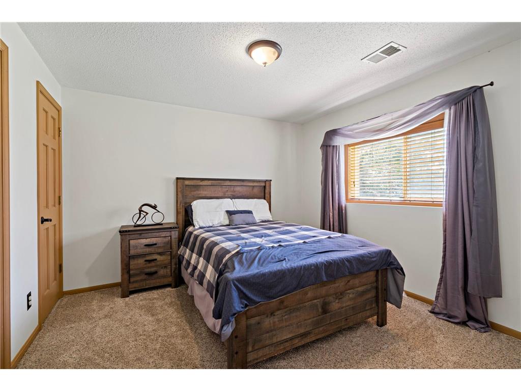 8600 Pineview Lane N Maple Grove MN 55369 7071703 image36
