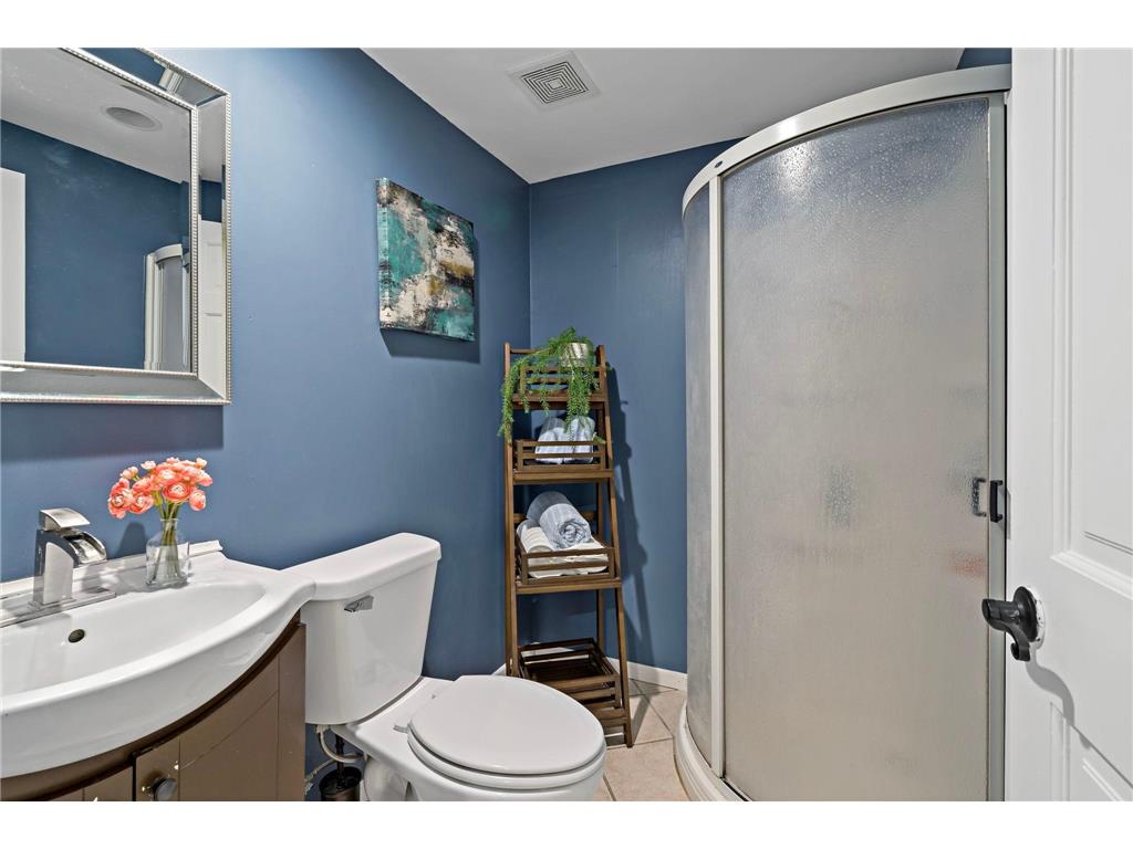 8600 Pineview Lane N Maple Grove MN 55369 7071703 image38
