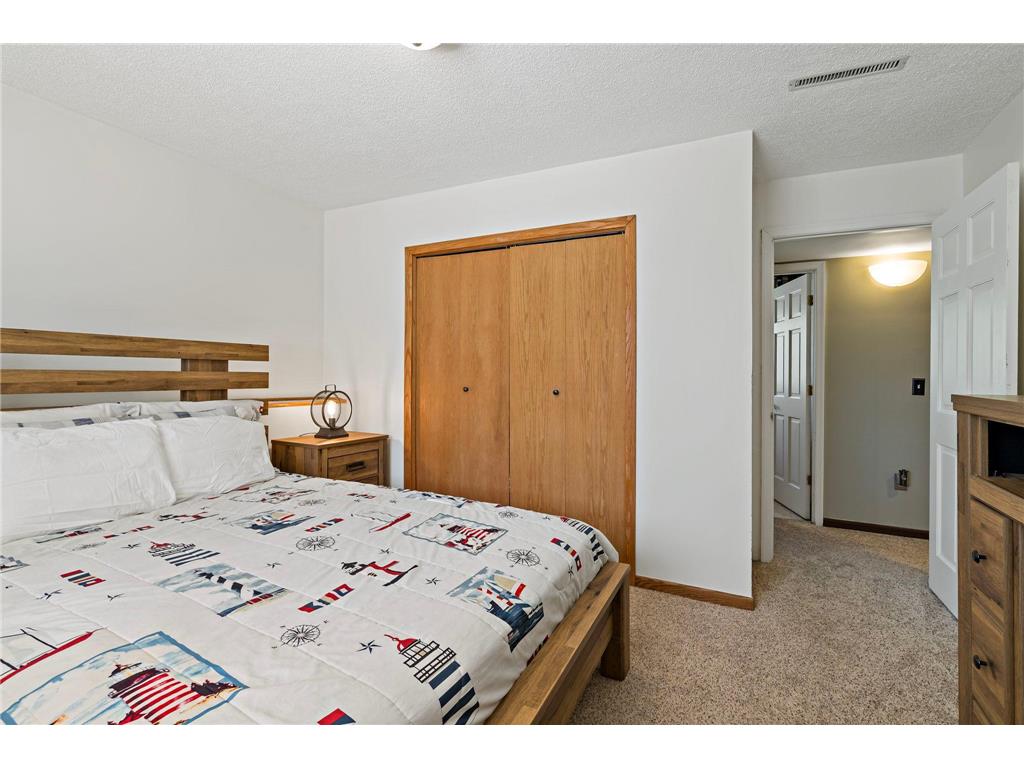8600 Pineview Lane N Maple Grove MN 55369 7071703 image41