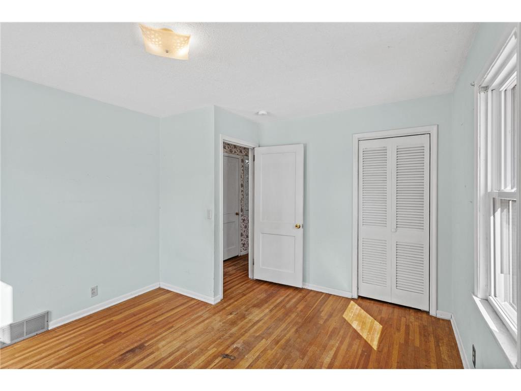 8601 1st Avenue S Bloomington MN 55420 7059979 image16