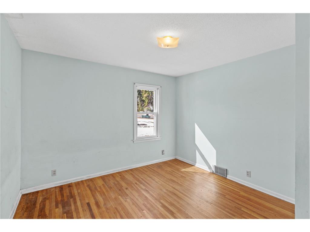 8601 1st Avenue S Bloomington MN 55420 7059979 image17