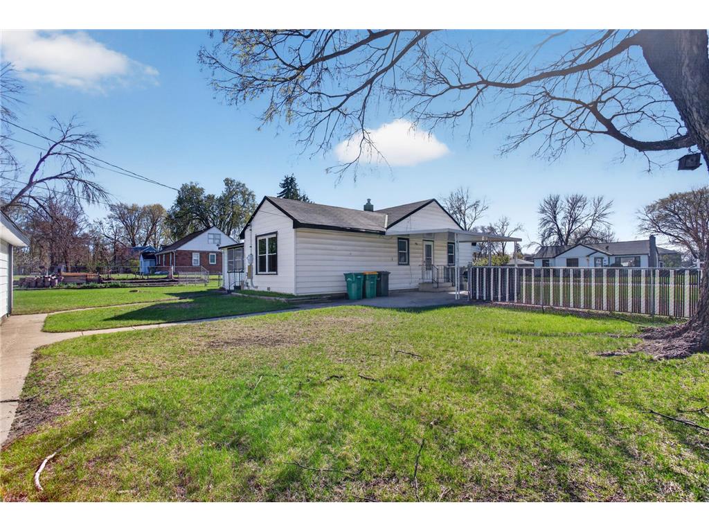 8601 1st Avenue S Bloomington MN 55420 7059979 image24