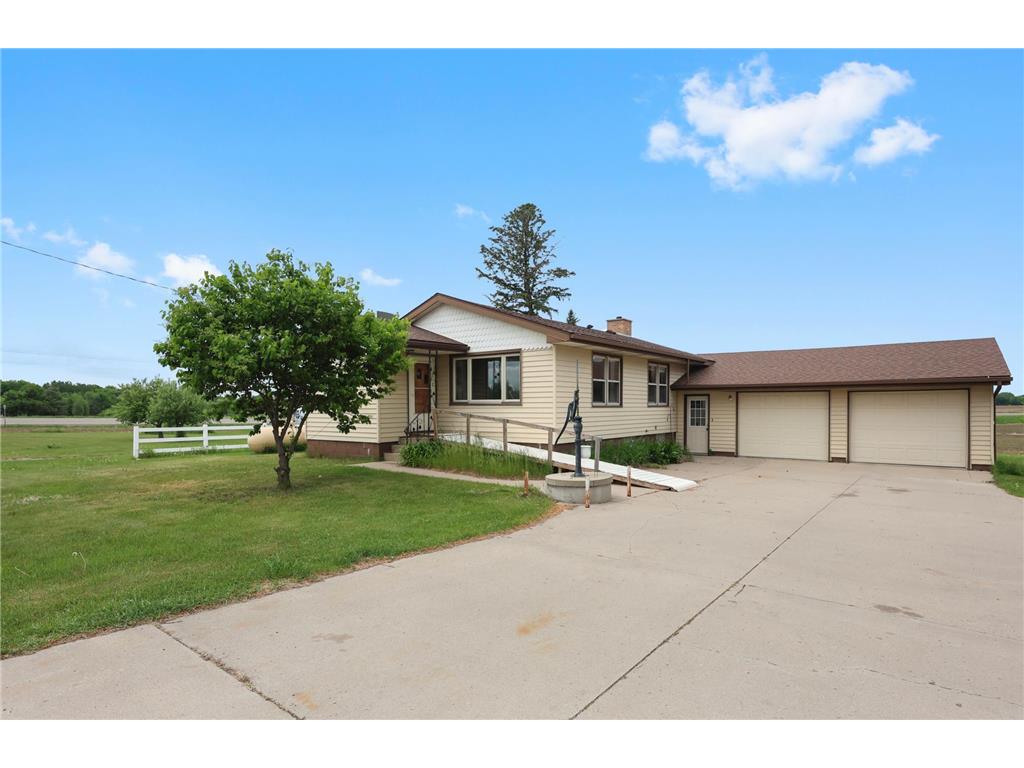 8601 Little Rock Road NE Foley MN 56329 7084944 image1