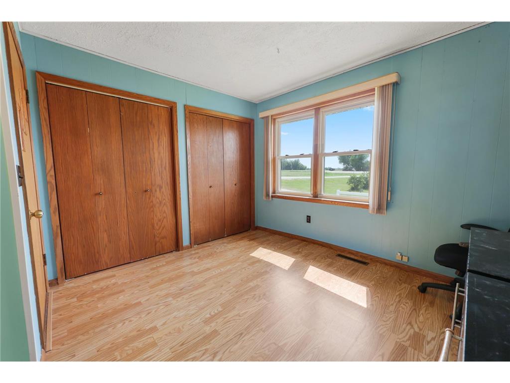 8601 Little Rock Road NE Foley MN 56329 7084944 image14