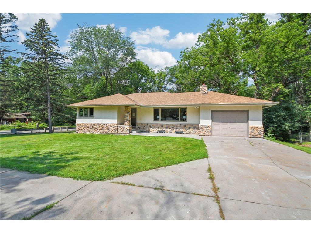 8601 Mattson Brook Lane Brooklyn Park MN 55444 6563280 image1