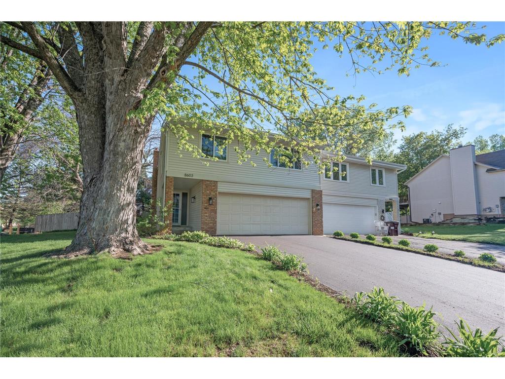 8603 135th Street W, Apple Valley, MN, 55124 MLS 6373181 Edina Realty