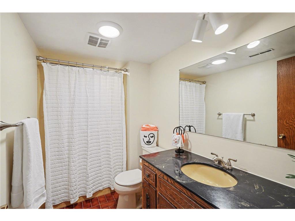 8608 Mattson Brook Lane Brooklyn Park MN 55444 7039857 image21